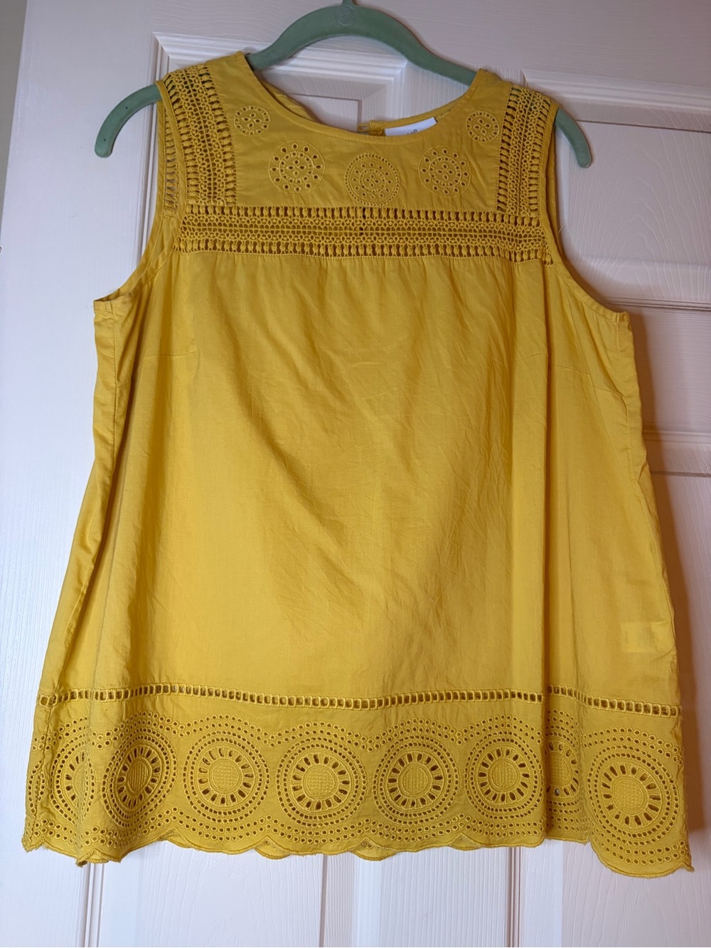 J Jill Bright Yellow Eyelet Sleeveless Cotton Shell